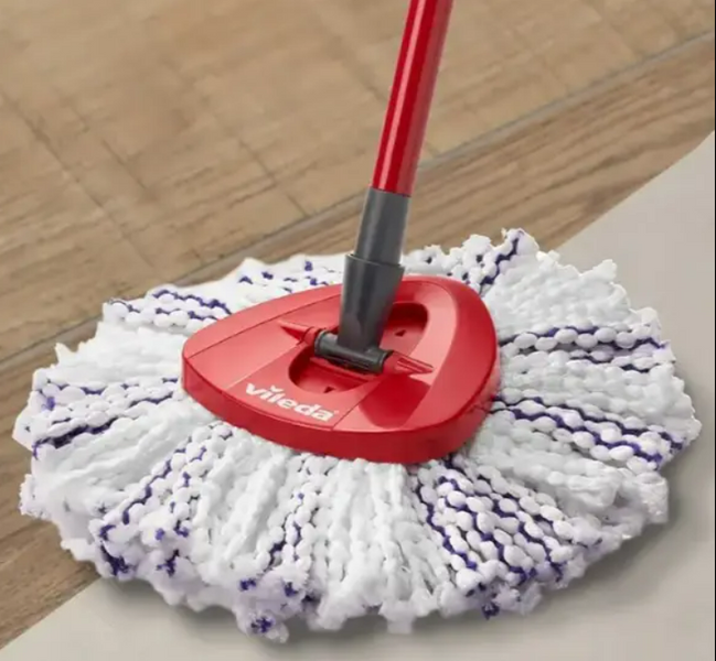 Змінна насадка для швабри Vileda Turbo 3in1 Microfibre &mdash; трикутна форма, глибоке очищення без хімії 456665455 фото