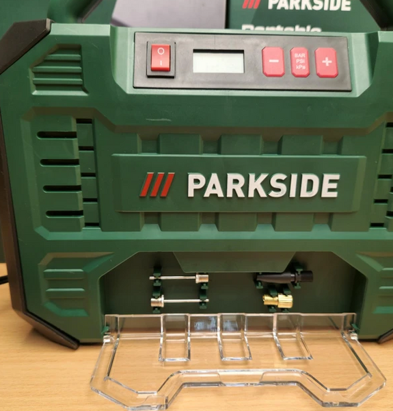 Автомобільний компресор Parkside PMK 150 A1, 12В/220В, 150 Вт, цифровий манометр, 8 бар, 18 л/хв 1451251451 фото
